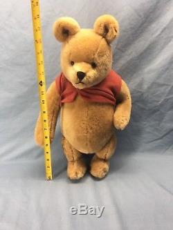 18 R. John Wright Winnie The Pooh Bear Limited Edition
