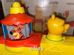 1976 Winnie the Pooh Busy Bath activity center sold by Sears licensed by Disney