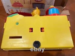 1976 Winnie the Pooh Busy Bath activity center sold by Sears licensed by Disney