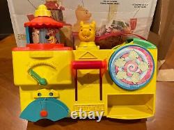 1976 Winnie the Pooh Busy Bath activity center sold by Sears licensed by Disney