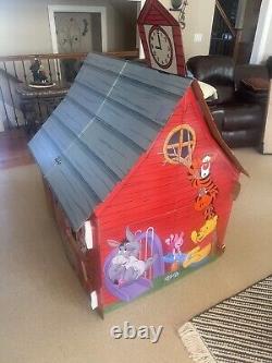 1980's Disney Winnie The Pooh School House Play House Great Condition