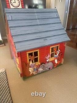 1980's Disney Winnie The Pooh School House Play House Great Condition