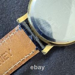 1993 Pooh & Piglet Moon Sun Stars Disney Store Exclusive Watch New Battery