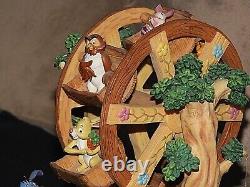 Ardleigh Elliott Walt Disney Winnie the Pooh Musical Ferris Wheel Hunny of a Day