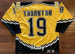 Boston Bruins 2000-2001 Joe Thornton Winnie the Pooh Bear Third Hockey Jersey XL