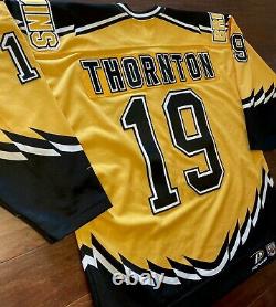 Boston Bruins 2000-2001 Joe Thornton Winnie the Pooh Bear Third Hockey Jersey XL