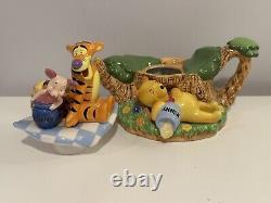 Cardew Studio Winnie the Pooh Disney Limited Teapot Summer Pooh Tigger #350