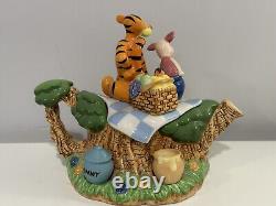 Cardew Studio Winnie the Pooh Disney Limited Teapot Summer Pooh Tigger #350