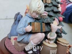 Charpente Disney Classic Pooh & Friends Christmas Tree Centerpiece 12x9 Vtg 1995