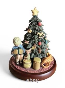 Charpente Winnie the Pooh Christmas Tree Figure Resin Holiday Decor 12 NO BOX