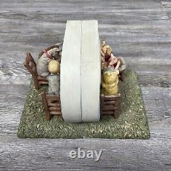 Classic Winnie the Pooh Charpente Pooh's Picnic Party Bookends RARE