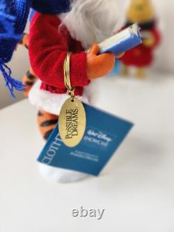 Clothtique Disney Showcase Winnie the Pooh & Friends Caroling Set of 4 withBox