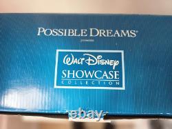 Clothtique Disney Showcase Winnie the Pooh & Friends Caroling Set of 4 withBox