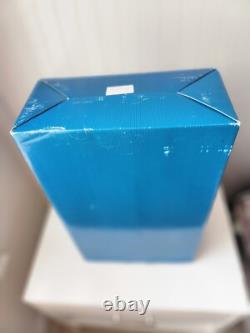 Clothtique Disney Showcase Winnie the Pooh & Friends Caroling Set of 4 withBox