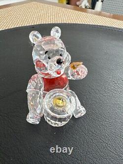 Crystal World Disney Collection Winnie The Pooh Limited Edition 1461 / 4750