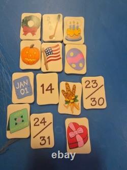 DANBURY MINT Winnie the Pooh Perpetual Calendar with Figurine & Date Tiles