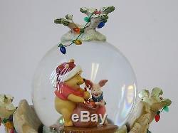 DISNEY Holiday Winnie the Pooh Snow Globe 1963 Wonderland Music Co Mr. Sander #02