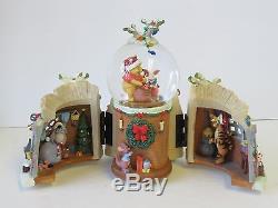 DISNEY Holiday Winnie the Pooh Snow Globe 1963 Wonderland Music Co Mr. Sander #02