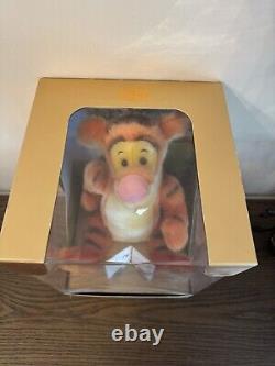 DISNEY STORE EXCLUSIVE Disney Heirloom POOH, TIGGER & EEYORE with Certificate