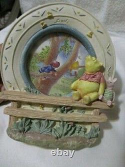 DISNEY Vintage Charpente Winnie The Pooh & Piglet Oval Picture Frame on Stand