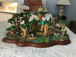 Danbury Mint Hundred Acre Woods Winnie the Pooh Diorama with Figures