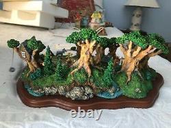 Danbury Mint Hundred Acre Woods Winnie the Pooh Diorama with Figures
