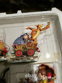 Danbury Mint Winnie The Pooh Christmas Train Set Disney Excellent