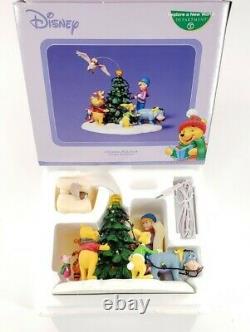 Department 56 Disney Christmas With POOH Lighted Scene 2006 Winnie The Pooh Box