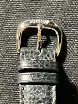 Disney'97 Winnie the Pooh Honey Pot Watch Collection A Day for Eeyore -Ex