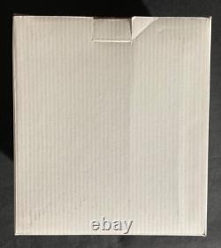 Disney'97 Winnie the Pooh Honey Pot Watch Collection A Day for Eeyore -Ex