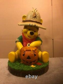 Disney Big Fig Figure Statue Winnie the Pooh Halloween + Original Box