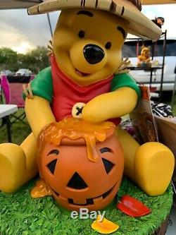 Disney Big Fig Figure Statue Winnie the Pooh Halloween Pumpkin Scarecrow