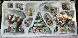 Disney Christmas In The 100 Acre Wood Lighted Village 8 Piece Set Pre-Owned