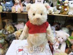 Disney Christopher Robin Winnie The Pooh Ltd No 1290 by Steiff EAN 355424