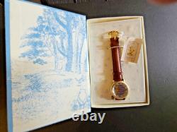 Disney Classic Pooh Slim Band Leather Band in Original Box New Battery
