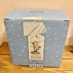 Disney Classic Pooh Vintage Winnie the Pooh Be Mine Block Figure Honeypot Set