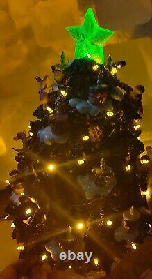Disney Danbury Mint Winnie the Pooh Lighted Christmas Tree Tigger eeyore Retired