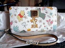 Disney Dooney and Bourke Winnie the Pooh Wallet NWT Eeyore Piglet Tigger