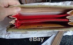 Disney Dooney and Bourke Winnie the Pooh Wallet NWT Eeyore Piglet Tigger