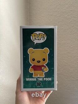 Disney Funko Pop 32 Winnie The Pooh 2012 SDCC Flocked 1/480 RARE with HARD PROTECT