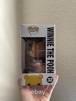 Disney Funko Pop 32 Winnie The Pooh 2012 SDCC Flocked 1/480 RARE with HARD PROTECT