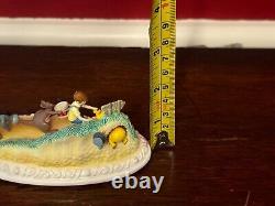 Disney Olszewski DC31 Winnie the Pooh With A Great Heave Ho Statue LE2000 B