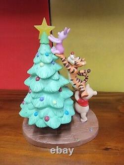 Disney Pooh & Friends Friendship Lights the Holiday Spirit 4013957 #275-1000
