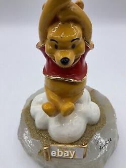 Disney Ron Lee Winnie the Pooh with Red Balloon Pewter On Onyx Base 390/1750