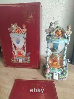 Disney Store Snowglobe Winnie the pooh Limited édition