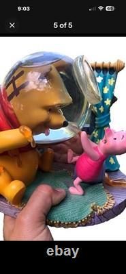 Disney Store WINNIE THE POOH PIGLET MUSICAL SNOW GLOBE RUMBLY IN MY TUMBLY