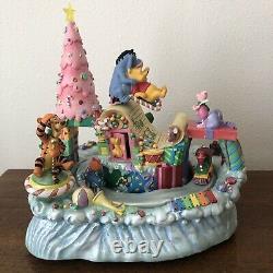 Disney Store Winnie The Pooh Music Box Christmas Wish List Musical Piglet
