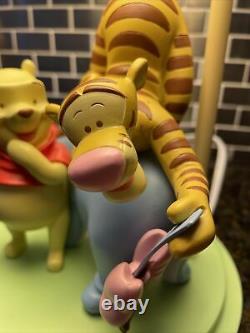 Disney Store Winnie the Pooh Eeyore Piglet Tigger Figurine Nightstand Table Lamp