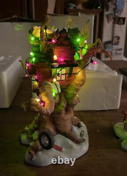 Disney Tigger Christmas Light Up Tree House- Winnie The Pooh