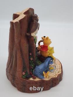 Disney Traditions Hundred Acre Pals Winnie the Pooh 6010879